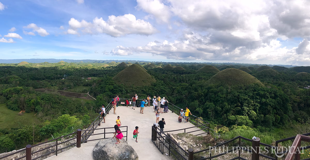 Chocolate Hills Lookout