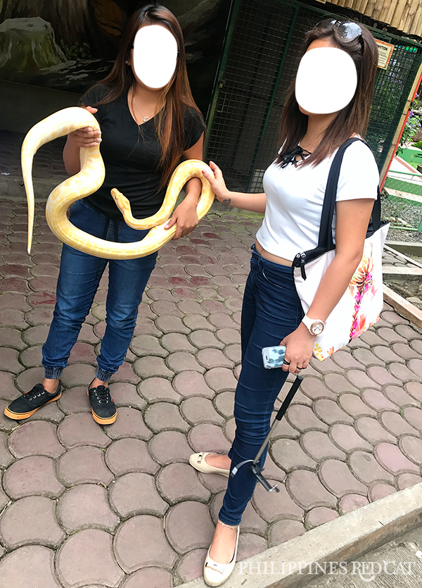 Davao Girls in Zoo