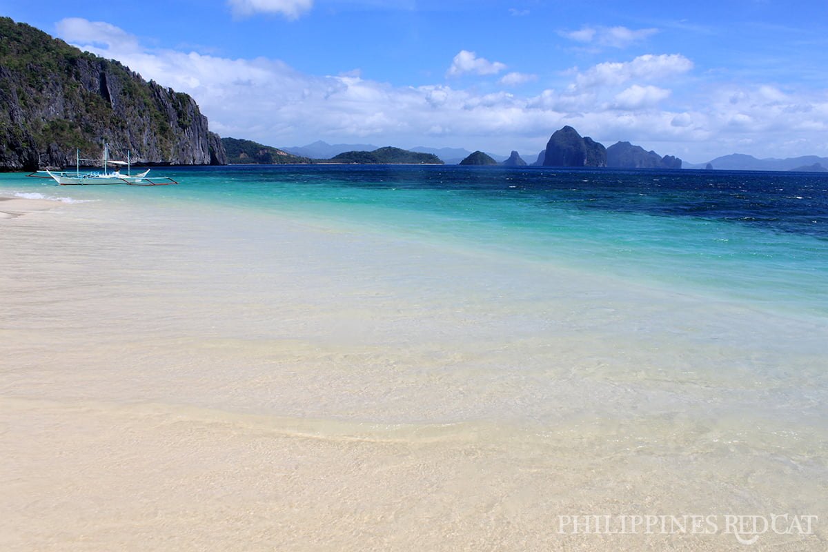 Island Hopping in El Nido