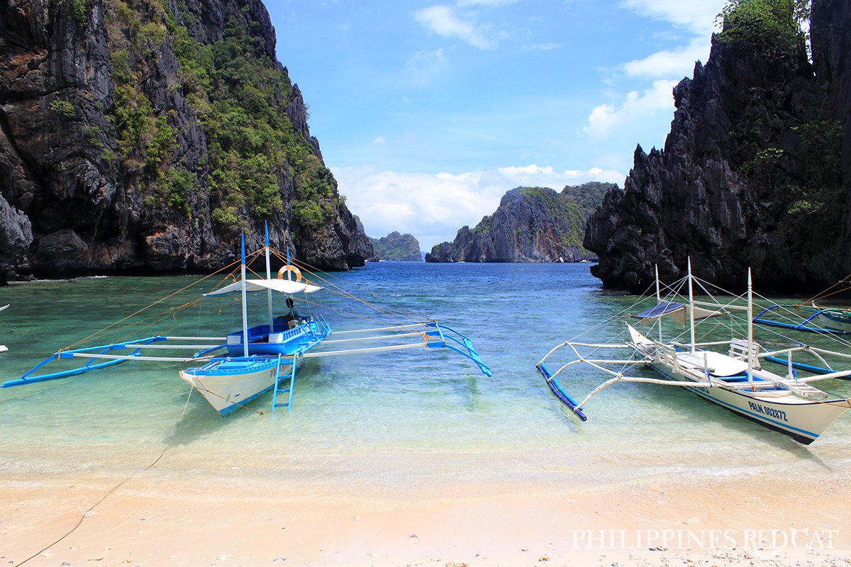 Island Hopping in Palawan