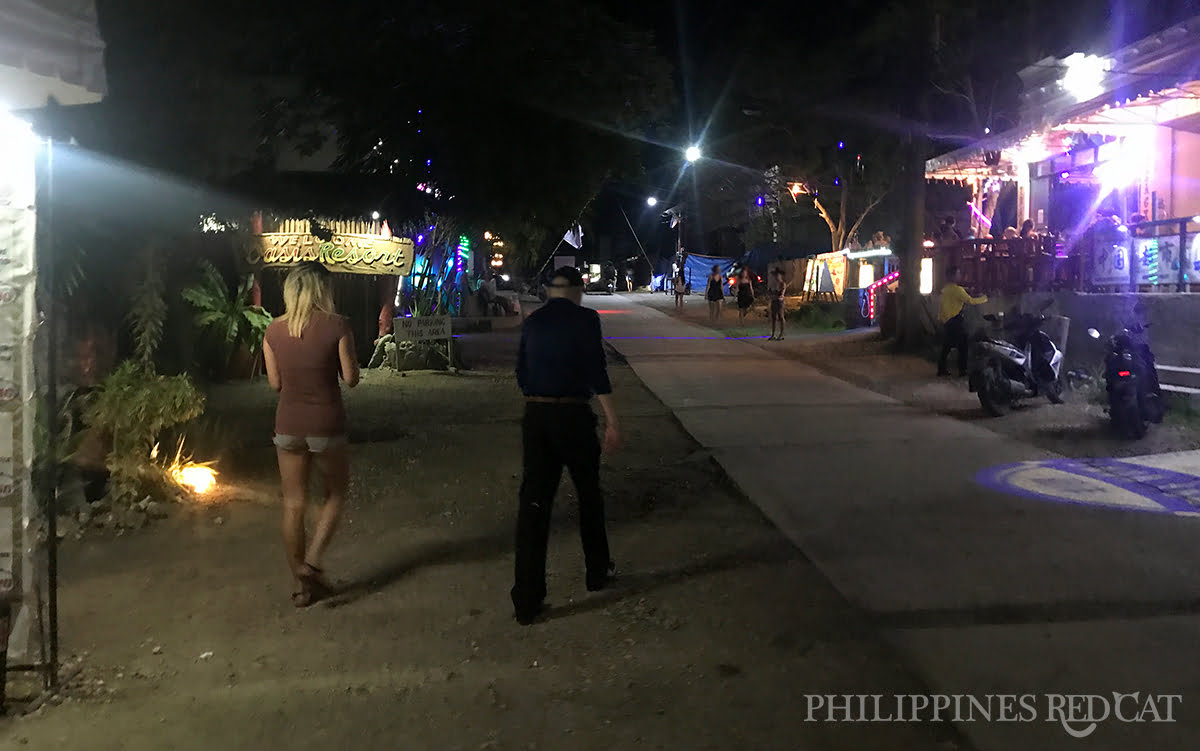 Ladyboy Street Hooker in Bohol