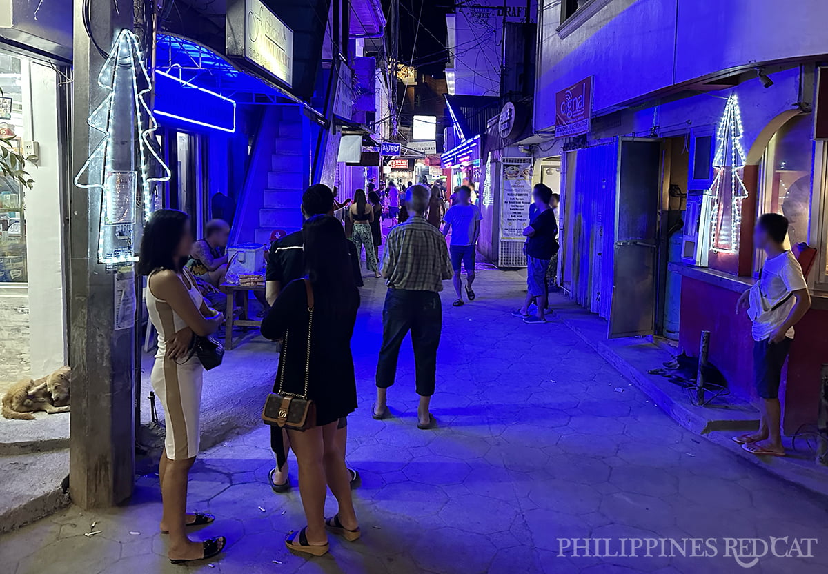 Puerto Galera Nightlife